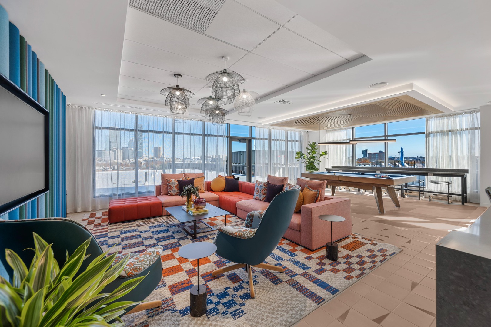 Idyl_INT_Amenities_RooftopGameRoom_November2024_compressed